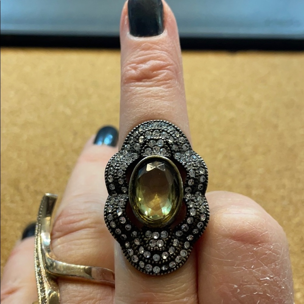 Chloe & Isabel ring 7 - Picture 7 of 7
